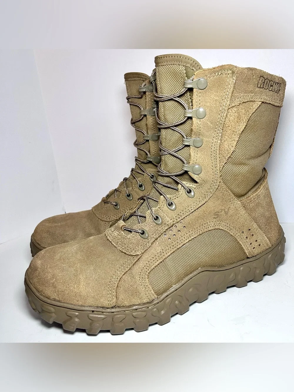 Rocky like new